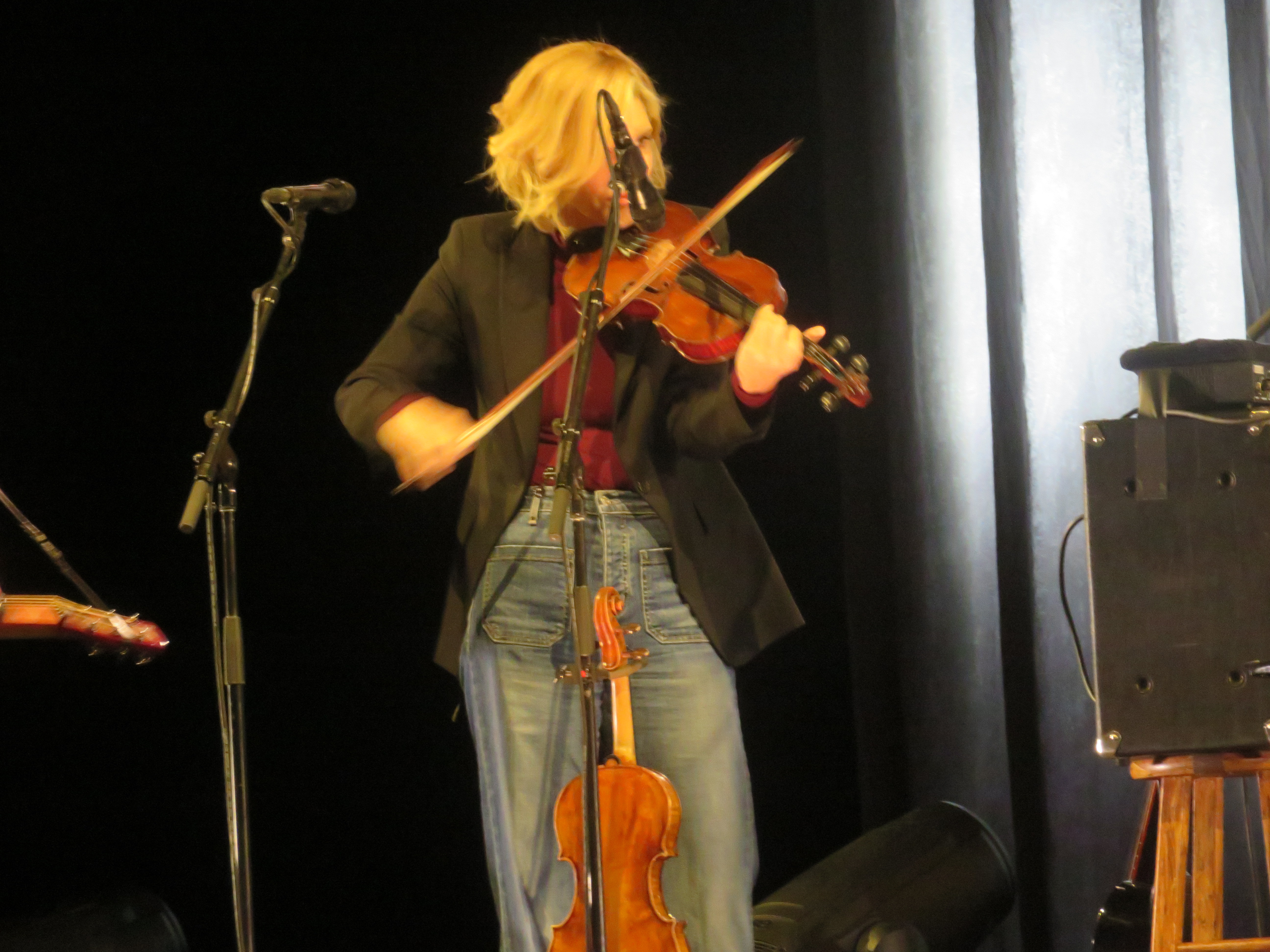 AlisonKraussAndUnionStation2025-08-19MasseyHallTorontoCanada (10).JPG